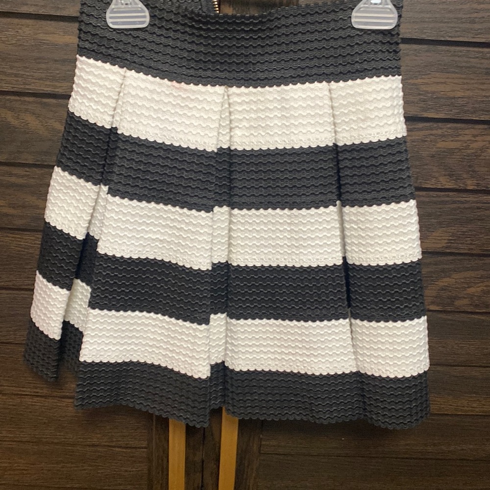 Women’s skirt